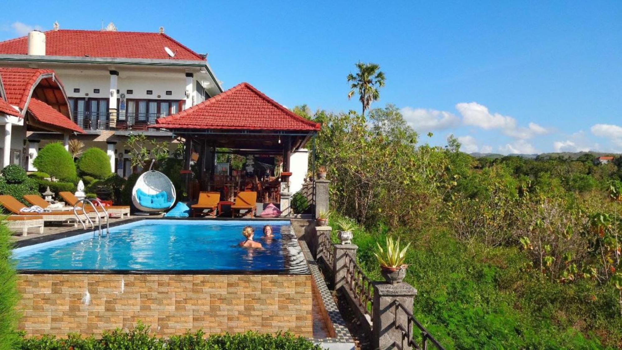 Kaylas Hill Resort Batununggul エクステリア 写真