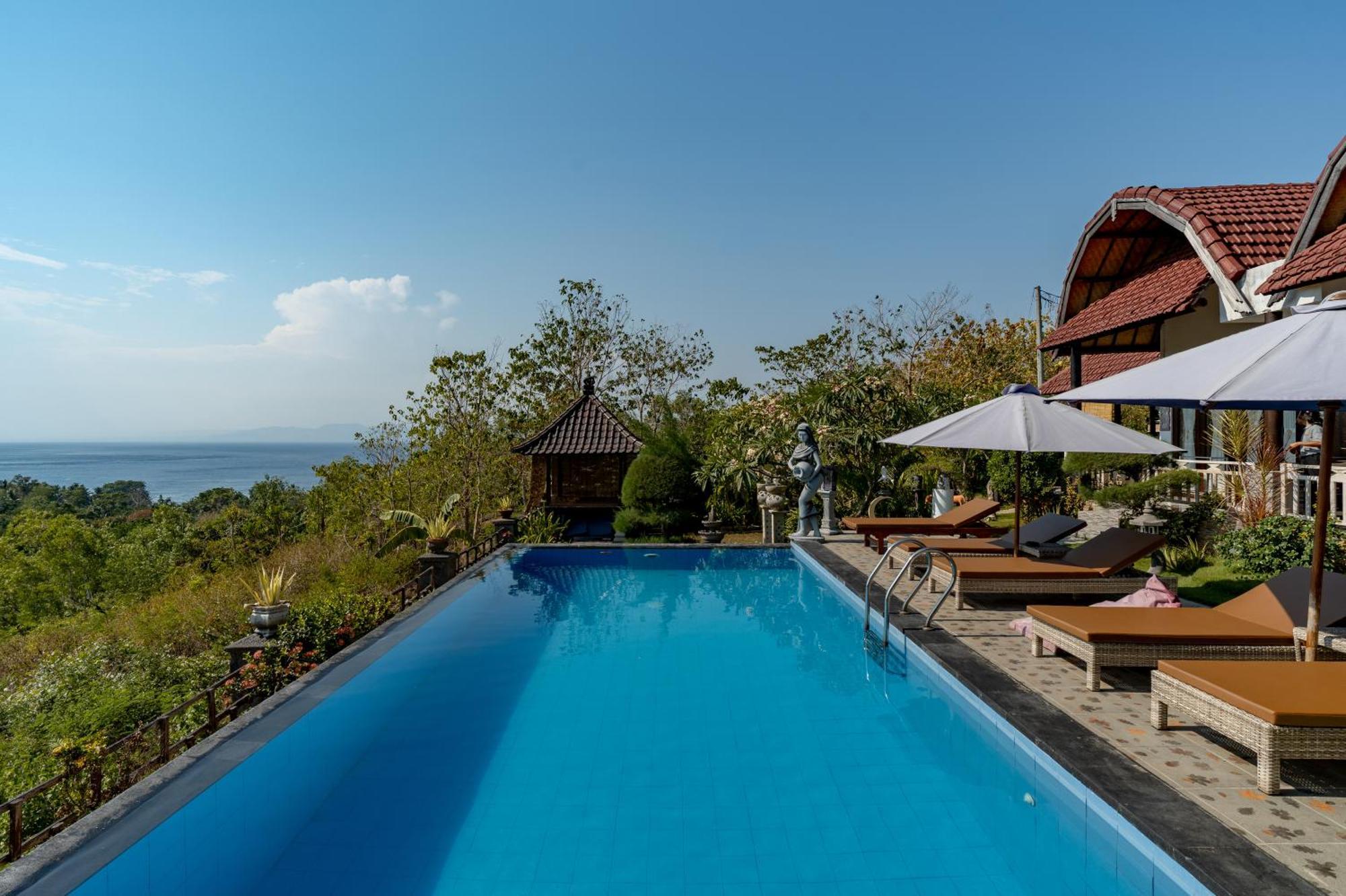 Kaylas Hill Resort Batununggul エクステリア 写真